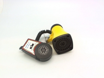 Сирена SL-803S, 3 режима звука. В индивидуальной упаковке. Комплектация: ""микрофон, батарейки.